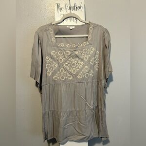 Chic Soul Gray Blouse with Cream Embroidery